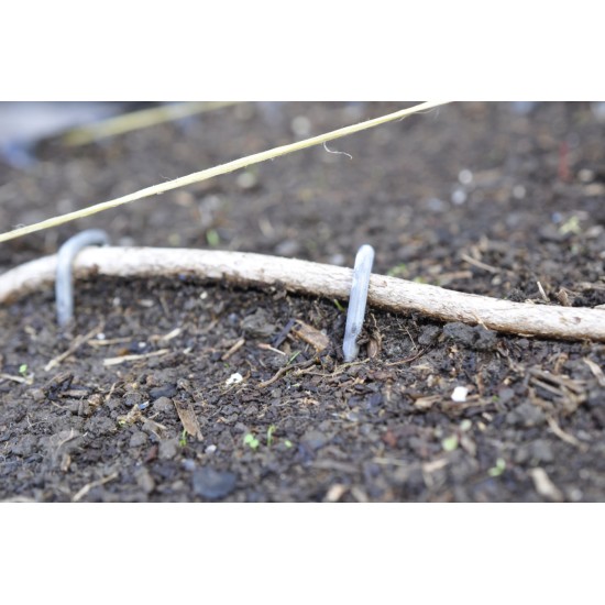 Weed Mat Metal Staple/Pin/Peg (4 mm Thick, 150 mm Long) (SINGLE) Weed Mat Metal Staple/Pin/Peg (4 mm Thick, 150 mm Long) (SINGLE)