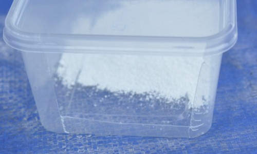 Quick and Easy Somewhat Waterproof Rat and Mouse Bait Station
